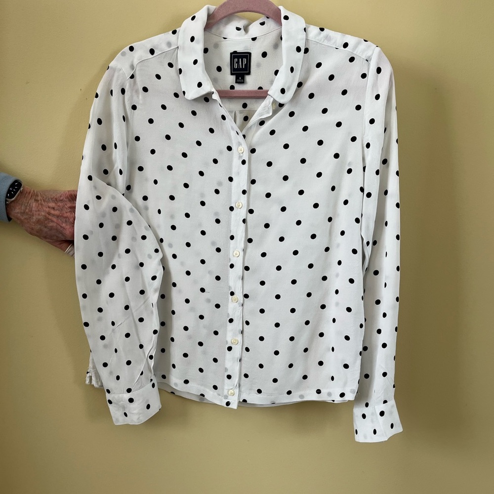 GAP White Long-Sleeve Blouse with Black Polka-Dots
